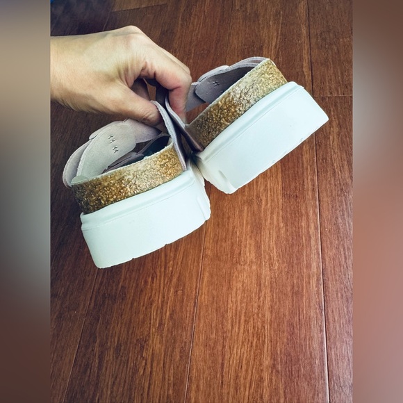 Birkenstock Papillio by Birkenstock Arizona slides in soft pink Eu 36 US 5-5.5 - Picture 7 of 9